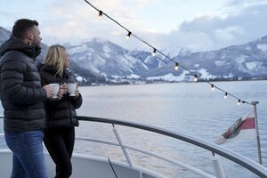 Schifffahrt am Zeller See im Winter | © Schmittenhöhebahn AG/Balazs Kovacs